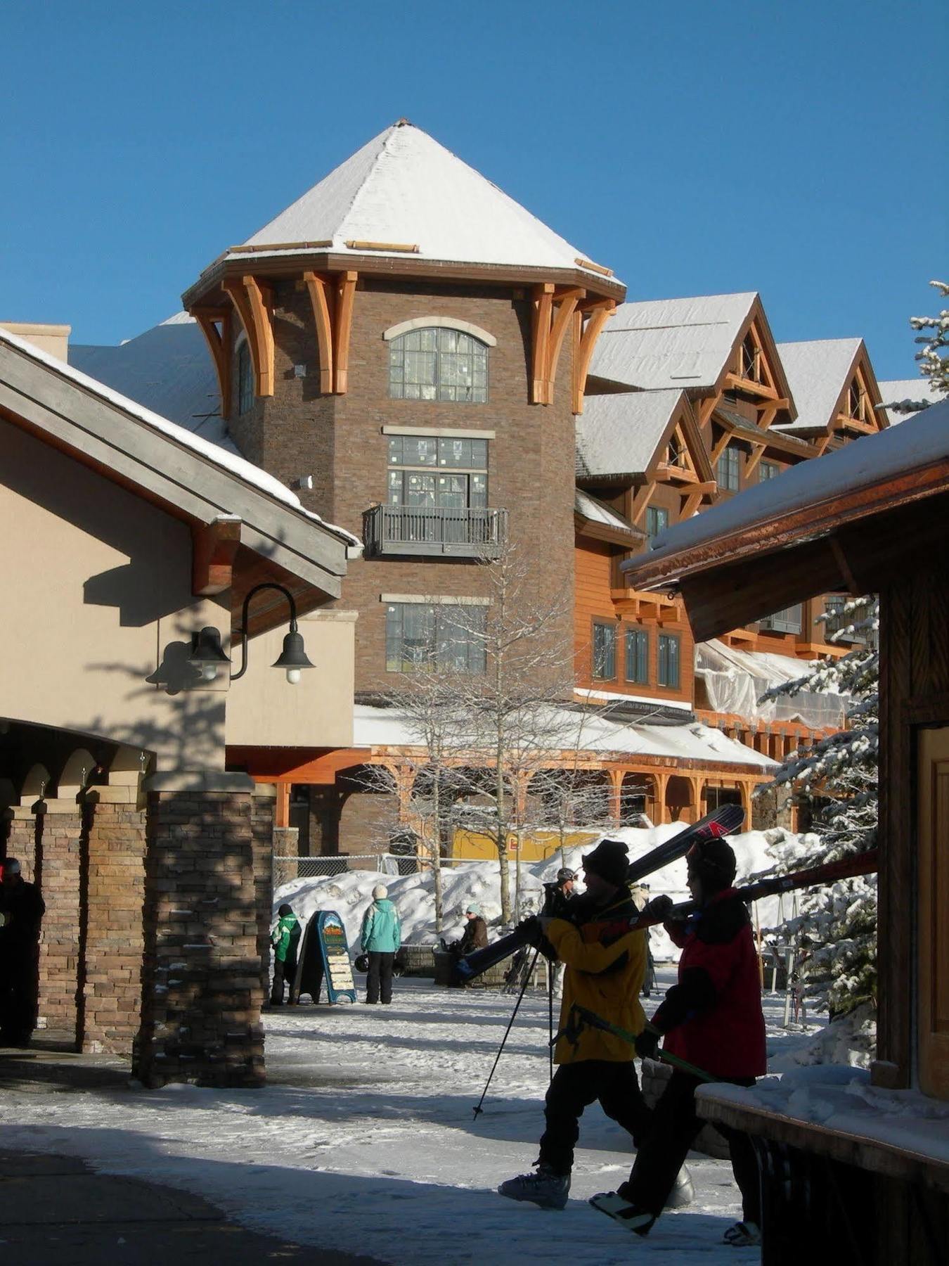 Big Sky Resort Village Center Exterior foto